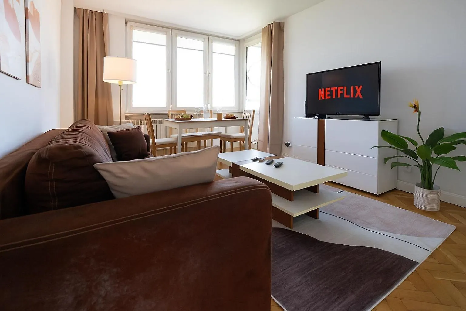 Cappuccino Apartment Zielna City Center Varsovie